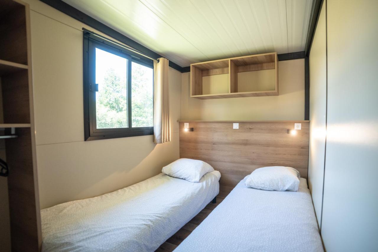 Saint-Etienne-du-Bois  Camping Du Sevron מראה חיצוני תמונה